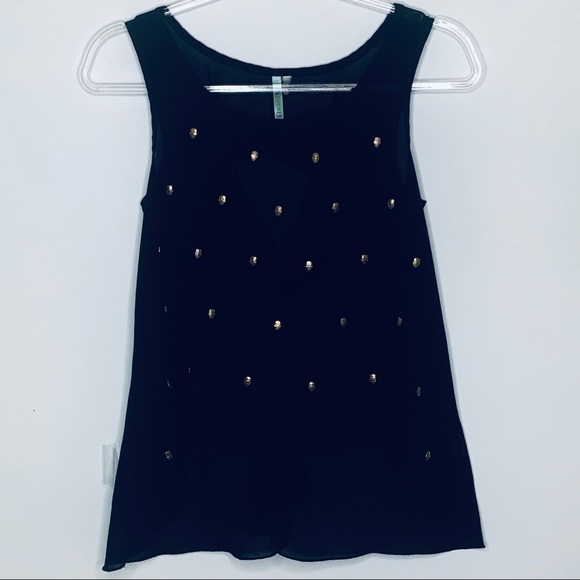 36 Point 5 Skull Tank Size Size Small - Picture 3 of 9